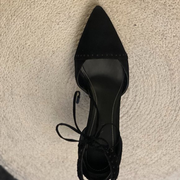 sz 7 Kendall + Kylie ankle strap black suede pumps - Picture 6 of 10